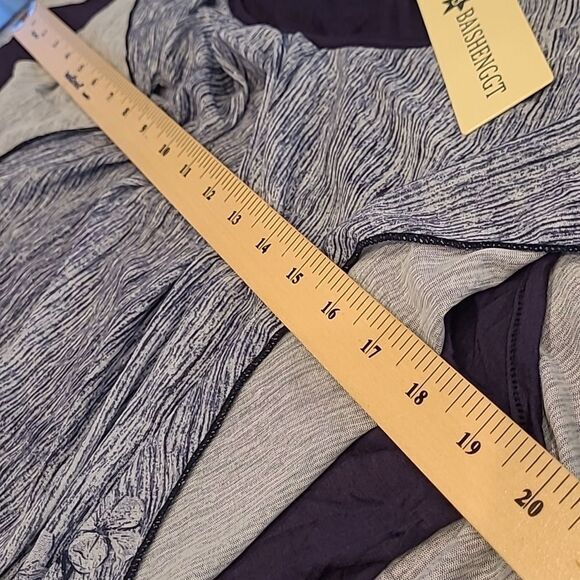 Baishenggt sz XL sleeveless tank with print fabric over-blouse - Picture 7 of 11